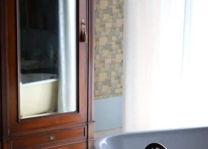 לינה וארוחת בוקר Genny 3*